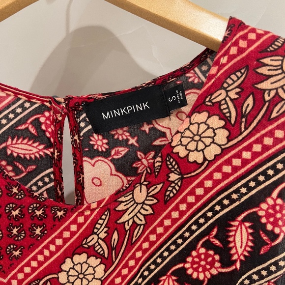 MinkPink Maxi dress - Picture 2 of 3